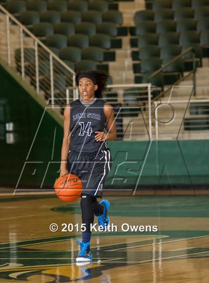 Thumbnail 3 in Lone Star vs. Prosper (Prosper Holiday Classic) photogallery.