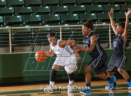 Thumbnail 3 in Lone Star vs. Prosper (Prosper Holiday Classic) photogallery.