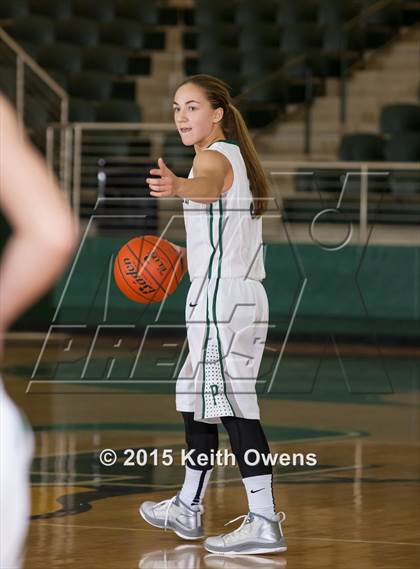 Thumbnail 2 in Lone Star vs. Prosper (Prosper Holiday Classic) photogallery.