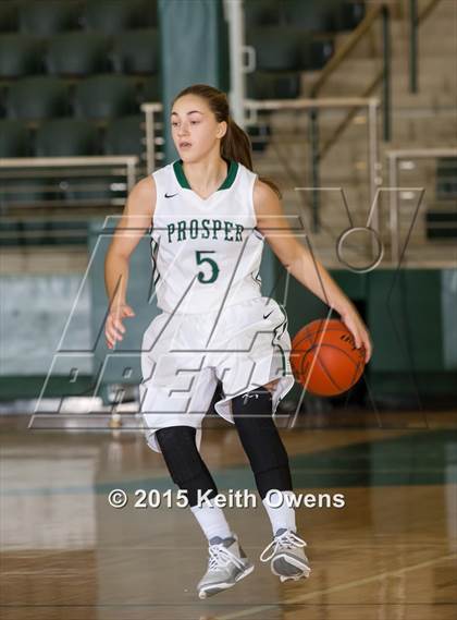 Thumbnail 1 in Lone Star vs. Prosper (Prosper Holiday Classic) photogallery.