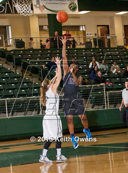 Thumbnail 3 in Lone Star vs. Prosper (Prosper Holiday Classic) photogallery.