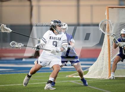 Thumbnail 1 in Davis @ Vista del Lago photogallery.