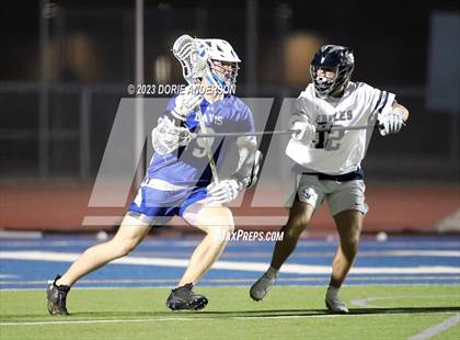 Thumbnail 3 in Davis @ Vista del Lago photogallery.