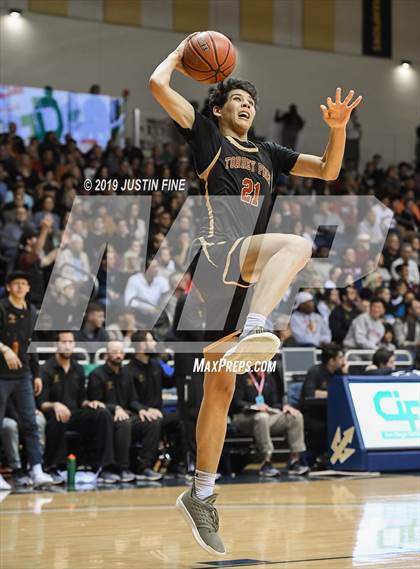 Thumbnail 3 in Torrey Pines vs. Foothills Christian (CIF SDS Open Final) photogallery.
