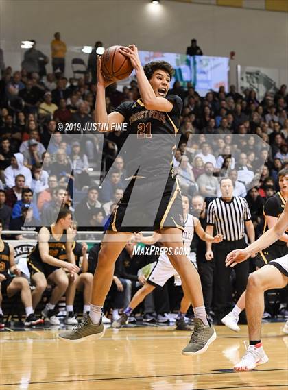 Thumbnail 2 in Torrey Pines vs. Foothills Christian (CIF SDS Open Final) photogallery.
