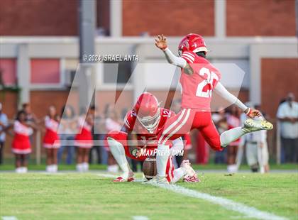 Thumbnail 3 in Richmond @ Seventy-First photogallery.