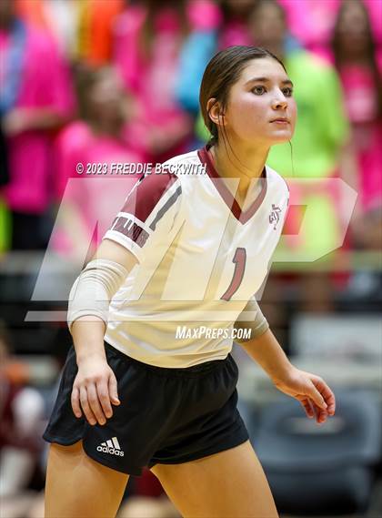 Thumbnail 3 in Crawford vs. Iola (UIL 2A Volleyball Final) photogallery.