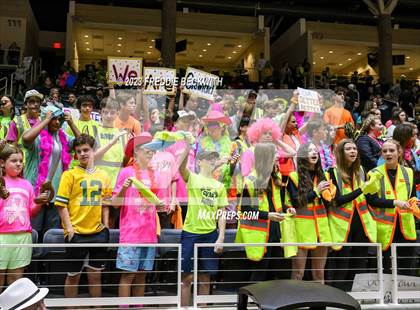 Thumbnail 2 in Crawford vs. Iola (UIL 2A Volleyball Final) photogallery.