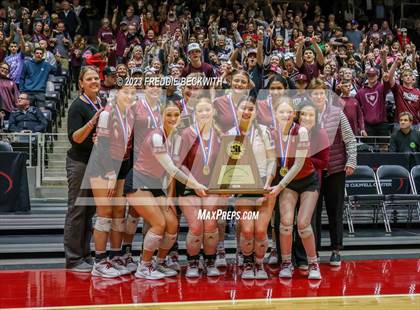 Thumbnail 1 in Crawford vs. Iola (UIL 2A Volleyball Final) photogallery.