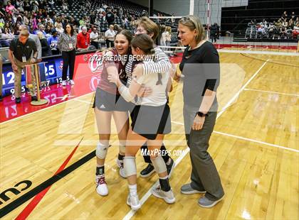 Thumbnail 2 in Crawford vs. Iola (UIL 2A Volleyball Final) photogallery.