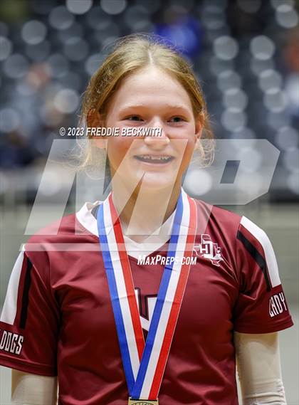 Thumbnail 1 in Crawford vs. Iola (UIL 2A Volleyball Final) photogallery.