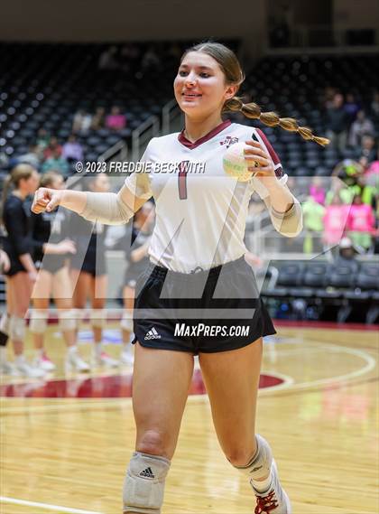 Thumbnail 2 in Crawford vs. Iola (UIL 2A Volleyball Final) photogallery.