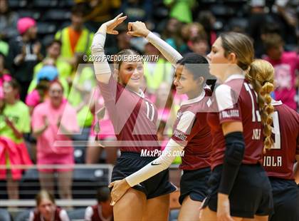 Thumbnail 1 in Crawford vs. Iola (UIL 2A Volleyball Final) photogallery.
