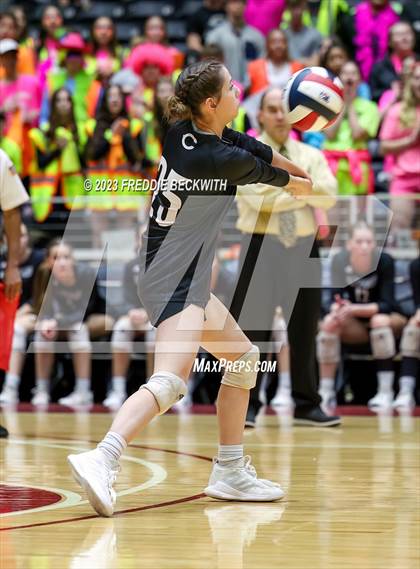 Thumbnail 1 in Crawford vs. Iola (UIL 2A Volleyball Final) photogallery.