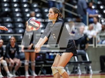 Thumbnail 2 in Crawford vs. Iola (UIL 2A Volleyball Final) photogallery.