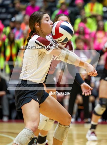 Thumbnail 2 in Crawford vs. Iola (UIL 2A Volleyball Final) photogallery.