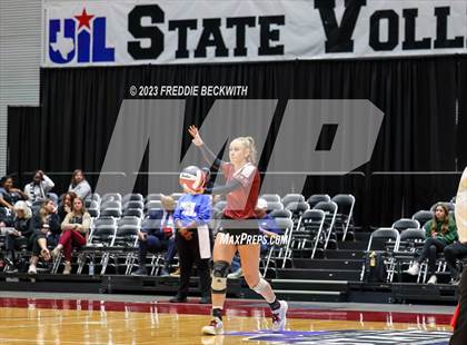 Thumbnail 3 in Crawford vs. Iola (UIL 2A Volleyball Final) photogallery.