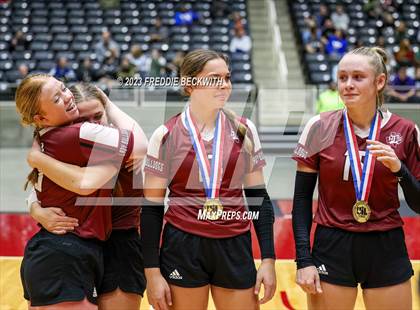 Thumbnail 3 in Crawford vs. Iola (UIL 2A Volleyball Final) photogallery.