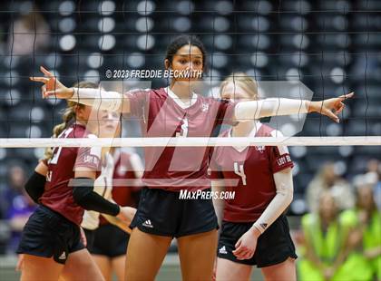 Thumbnail 3 in Crawford vs. Iola (UIL 2A Volleyball Final) photogallery.