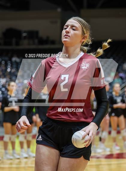 Thumbnail 3 in Crawford vs. Iola (UIL 2A Volleyball Final) photogallery.