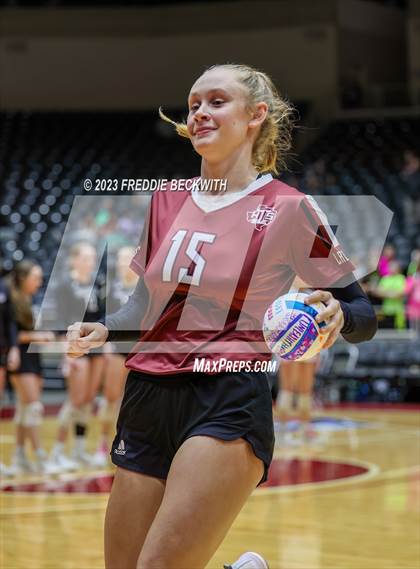 Thumbnail 1 in Crawford vs. Iola (UIL 2A Volleyball Final) photogallery.