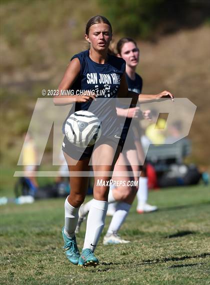 Thumbnail 3 in Capistrano Valley vs. San Juan Hills (Summer League) photogallery.