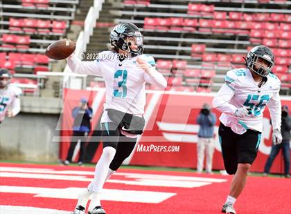 Thumbnail 2 in Corner Canyon vs Farmington (UHSAA 6A Semifinals) photogallery.