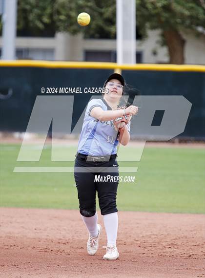 Thumbnail 2 in Estrella Foothills @ Seton Catholic photogallery.