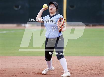 Thumbnail 1 in Estrella Foothills @ Seton Catholic photogallery.