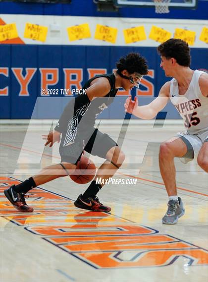 Thumbnail 1 in Tustin @ Cypress photogallery.