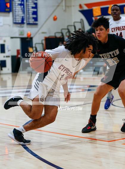 Thumbnail 3 in Tustin @ Cypress photogallery.