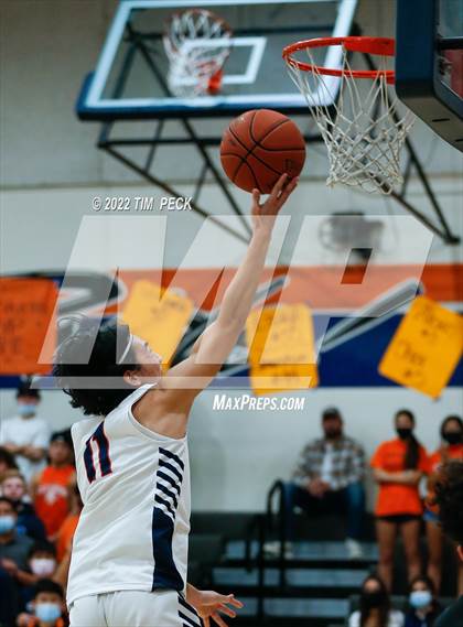 Thumbnail 1 in Tustin @ Cypress photogallery.