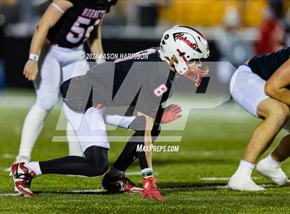 Thumbnail 1 in Collinsville vs. Muenster (UIL Football 2A Region 2 Quarterfinal) photogallery.