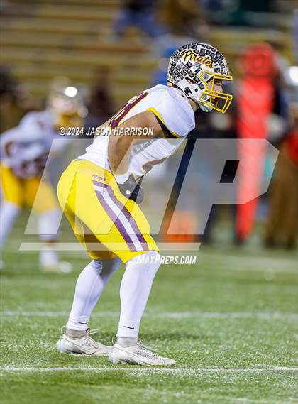Thumbnail 1 in Collinsville vs. Muenster (UIL Football 2A Region 2 Quarterfinal) photogallery.