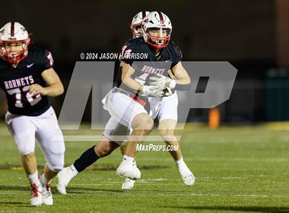 Thumbnail 3 in Collinsville vs. Muenster (UIL Football 2A Region 2 Quarterfinal) photogallery.