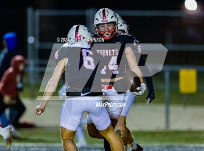 Thumbnail 1 in Collinsville vs. Muenster (UIL Football 2A Region 2 Quarterfinal) photogallery.
