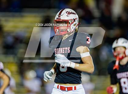 Thumbnail 3 in Collinsville vs. Muenster (UIL Football 2A Region 2 Quarterfinal) photogallery.