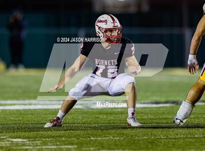 Thumbnail 3 in Collinsville vs. Muenster (UIL Football 2A Region 2 Quarterfinal) photogallery.