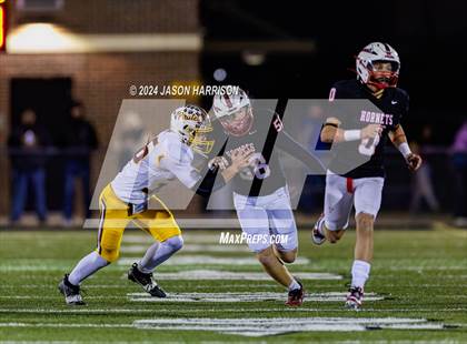 Thumbnail 2 in Collinsville vs. Muenster (UIL Football 2A Region 2 Quarterfinal) photogallery.