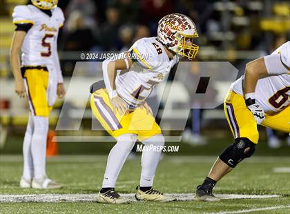Thumbnail 3 in Collinsville vs. Muenster (UIL Football 2A Region 2 Quarterfinal) photogallery.
