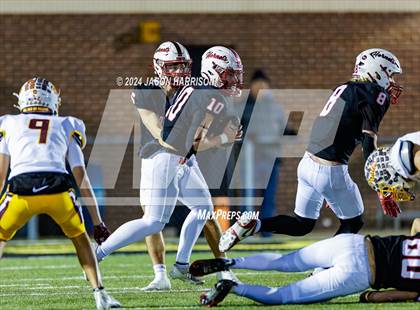 Thumbnail 1 in Collinsville vs. Muenster (UIL Football 2A Region 2 Quarterfinal) photogallery.