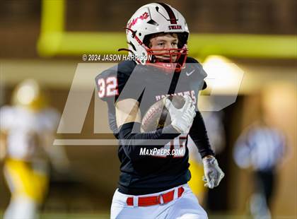 Thumbnail 2 in Collinsville vs. Muenster (UIL Football 2A Region 2 Quarterfinal) photogallery.
