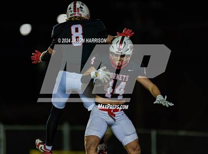 Thumbnail 1 in Collinsville vs. Muenster (UIL Football 2A Region 2 Quarterfinal) photogallery.