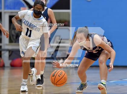 Thumbnail 3 in Apex Friendship @ Panther Creek photogallery.