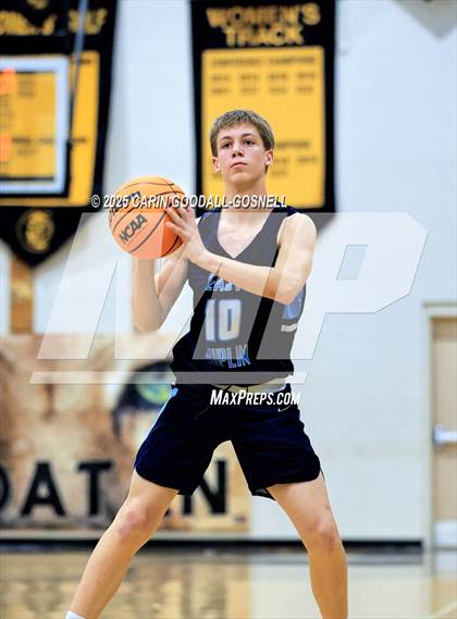Thumbnail 3 in JV: East Duplin @ Croatan photogallery.