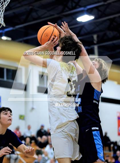 Thumbnail 2 in JV: East Duplin @ Croatan photogallery.
