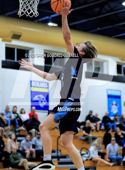 Thumbnail 3 in JV: East Duplin @ Croatan photogallery.