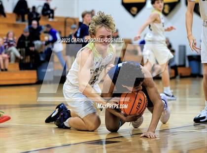 Thumbnail 3 in JV: East Duplin @ Croatan photogallery.