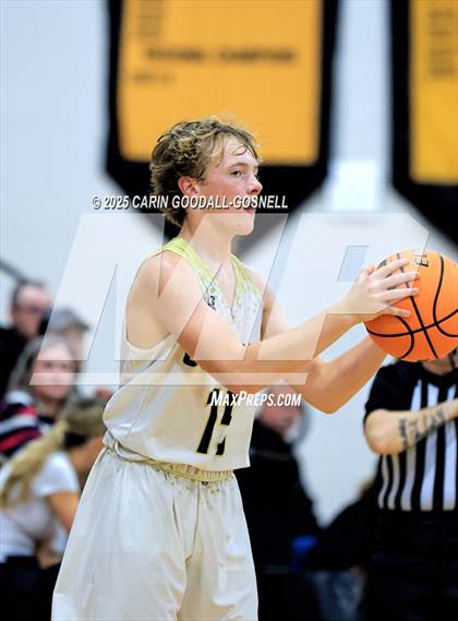 Thumbnail 1 in JV: East Duplin @ Croatan photogallery.