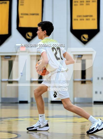 Thumbnail 1 in JV: East Duplin @ Croatan photogallery.